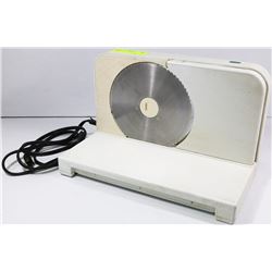 ELECTRIC MEAT SLICER