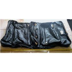 DUNLOP MAXFIT GARMENT BAG WITH HANGERS