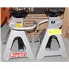 Image 1 : PRO LIFT 2 TON JACK STANDS