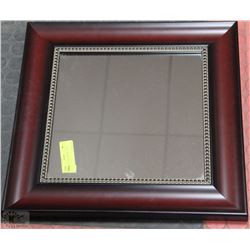 CHERRY WOOD MIRROR 17"X17"