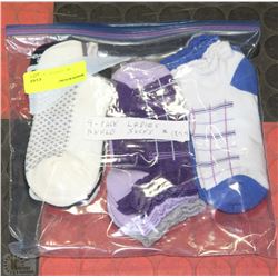 9 PAIRS OF LADIES ANKLE SOCKS