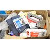Image 1 : BOX WITH MISCELLANOUS TOOLS INCLUDING NEW