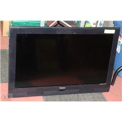 HAIER 32" FLAT SCREEN TV WITH WALL MOUNT