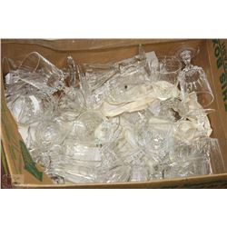 BOX WITH ASSORTED CRYSTAL BAR GLASSES INCLUDING