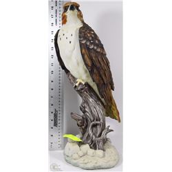 LARGE HAWK FIGURINE -18 IN HIGH