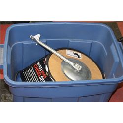 TOTE WITH MANY NEW WIRE WHEELS,TOOLS AND MORE