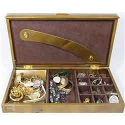GOLD JEWELLERY BOX WITH CONTENTS