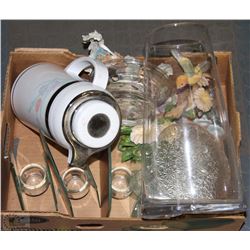 FLAT OF ASSORTED HOUSEHOLD DECOR & MORE