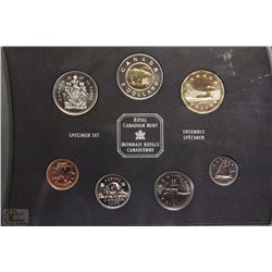 2000 RCM SPECIMEN SET IN CASE