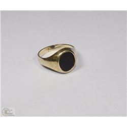 TRP104 10K GOLD GENTS RING WITH APPRAISAL $420CAD
