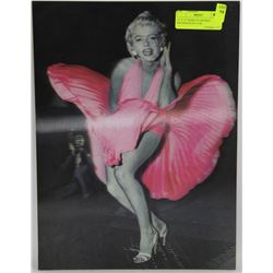 12" X 15" MARILYN MONROE HOLOGRAM PICTURE