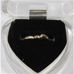 14K YELLOW GOLD RING WITH COLUMBIA DIAMOND SIZE 6