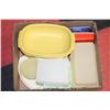 Image 1 : BOX OF TUPPERWARE INCLUDING VEGETABLE STEAMER