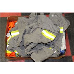 BOX W/3 HIGH VIS COVERALS (SIZE 43 REGULAR),
