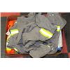 Image 1 : BOX W/3 HIGH VIS COVERALS (SIZE 43 REGULAR),