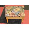 Image 1 : VINTAGE TAPESTRY FOOTSTOOL WITH STORAGE