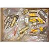 Image 1 : BOX W/ NEW BRASS PLUMBING VALVES