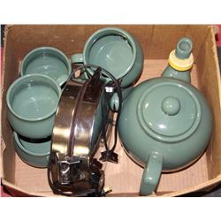 LARGE TEA POT SET WITH 4 CUPS AND WAFFLE IRON