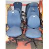 Image 1 : BLUE FABRIC HYDRAULIC SWIVEL OFFICE CHAIRS X8