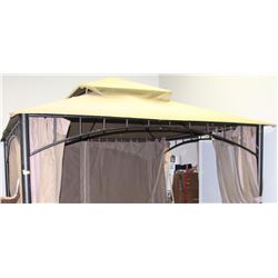 10 X 10 OUTDOOR GAZEBO W/ SIDE WALLS & SCREENS