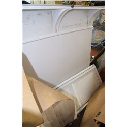 ACCORD BATHROOM SURROUND (CRACKED)***