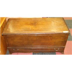 CEDAR LINED WOODEN CHEST 19"X45"X22"H