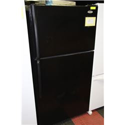 WHIRLPOOL 22CU FRIDGE 65.25" H X 33" W
