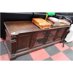 WOODEN AND GLASS  AUDIO/VIDEO/TV FLOOR STAND