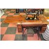 Image 1 : SINGER SEWING MACHINE IN CABINET WITH PEDDLE
