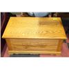 Image 1 : OAK CHEST 34X20"X16"H