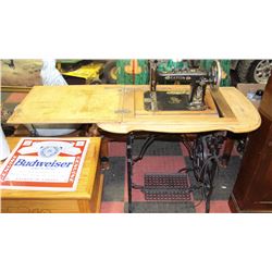 VINTAGE EATONS SEWING MACHINE WITH PEDDLE AND