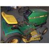 Image 3 : 1980'S JOHN DEERE 180 TRACTOR W/ 46" MOWER