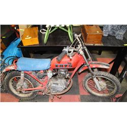 1970'S HONDA  XR75 DIRT BIKE