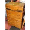 Image 1 : VINTAGE DRESSER 26"L X 15"W X 41" H