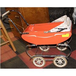 VINTAGE BABY DOLL CARRIAGE WITH SHADE