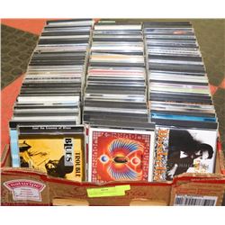 FLAT WITH OVER 100 ROCK & COUNTRY CD'S