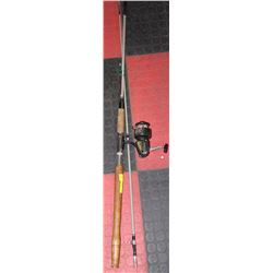 VINTAGE 2271 SHAKESPEARE FISHING ROD