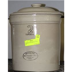 #2 MEDALTA POTTERY POT WITH LID