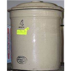 #4 MEDALTA POTTERY POT WITH LID