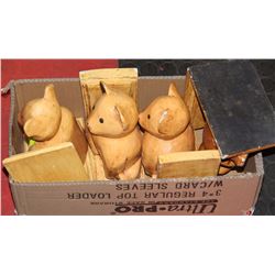 4 TEDDY BEAR WOOD BOOK ENDS 8.5" TALL