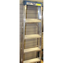 6 FOOT ALUMINIUM STEP LADDER