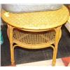 Image 1 : WICKER AND  WOOD TABLE 24" ROUND