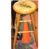 Image 1 : OAK SWIVEL STOOL WITH FISH DESIGN "HOOKED"