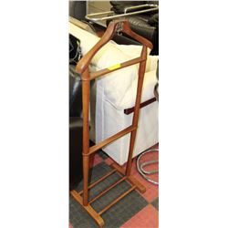 VINTAGE GENTLEMANS WARDROBE RACK