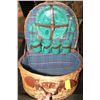 Image 1 : NEW WICKER PICNIC BASKET WITH DISHES