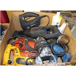 LOT OF 2 ZIGSAW AND 4 RECIPORCATING SAWS DEWALT