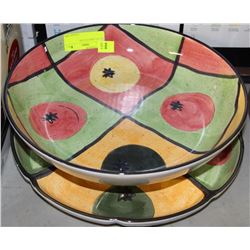 SET OF 2 FRUIT PLATES