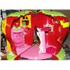 Image 1 : 2003 STRAWBERRY SHORTCAKE HOUSE