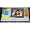 Image 1 : COBY 7" WIDESCREEN DIGITAL PHOTO FRAME