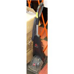 BISSELL STEAM CLEANER